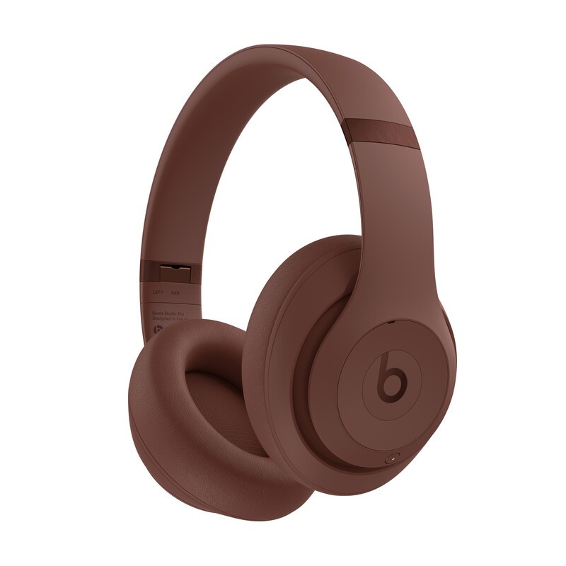 Beats X Kim Studio Pro Earth