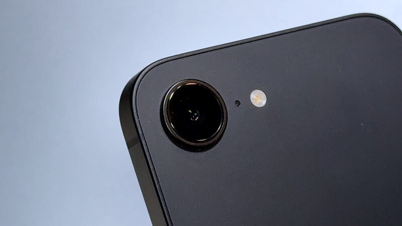 Iphone 16e Unboxing Camera Still