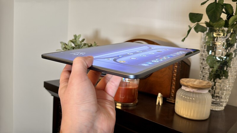Oneplus Pad 3 Thin Shot Alt Angle