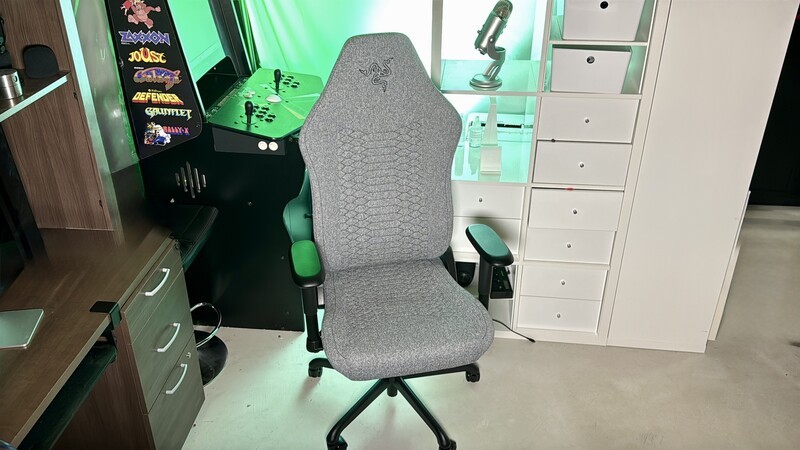 Razer Iskur V2 X Full Chair Hero