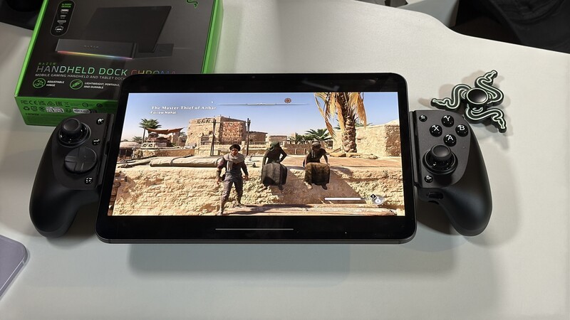 Razer Kishi V3 Pro Xl W Assasins Creed