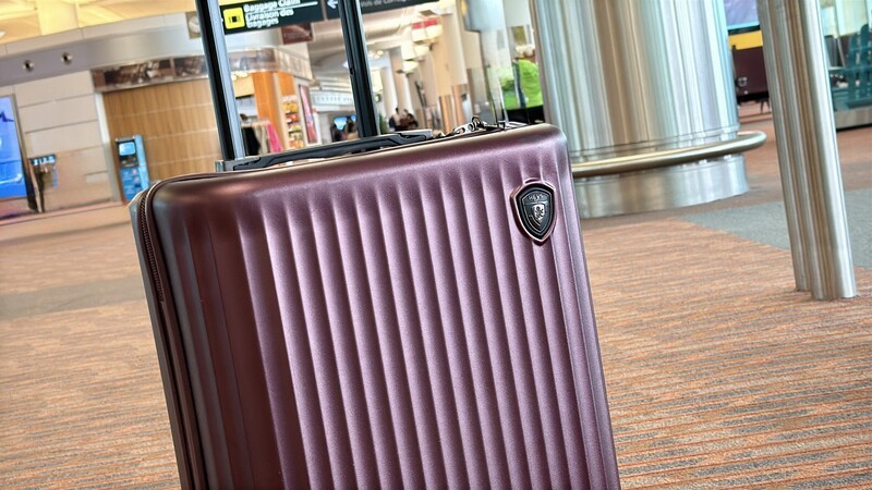 Heys Airport Hero Smart Luggage