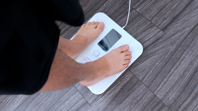Lescale Still Feet