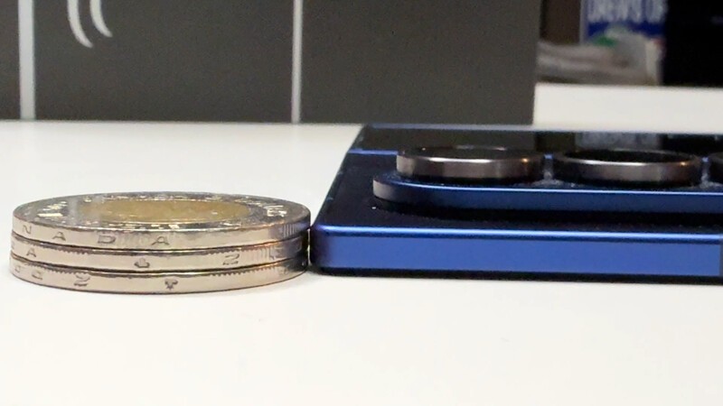 Z Fold 7 Coin Height Comparison