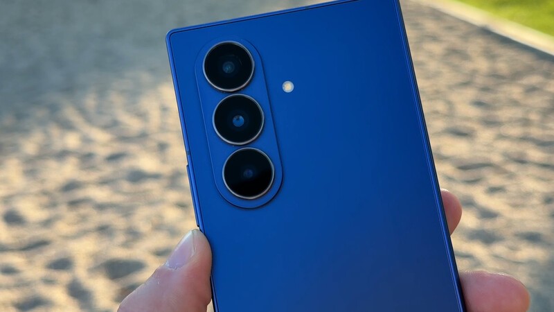 Z Fold Camera Clu Playground