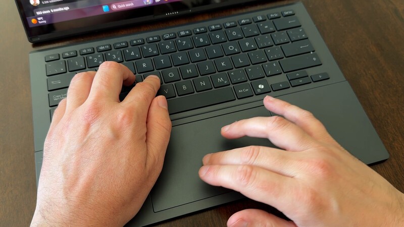 Zenbook Duo Keyboard