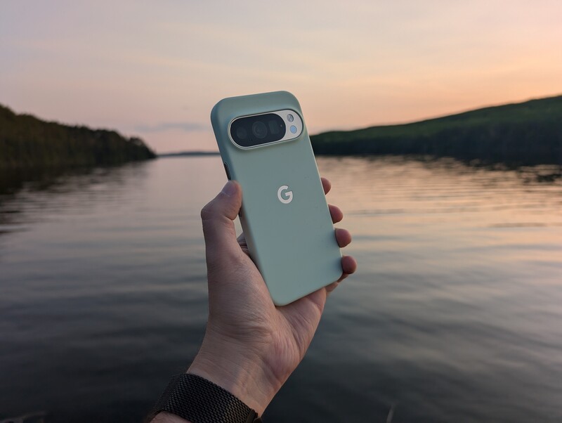 Pixel 10 Pro Sunset Hero