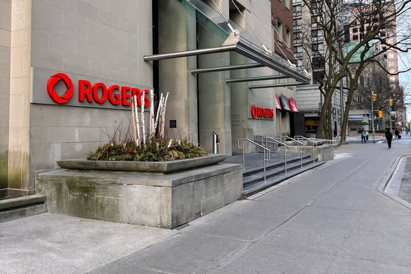 Rogers Building Hero Sign