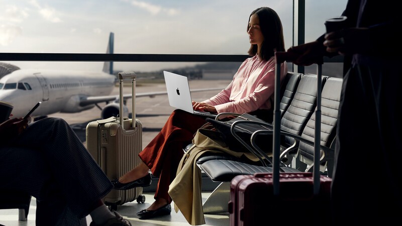 Apple Macbook Pro 14 In Lifestyle Travel