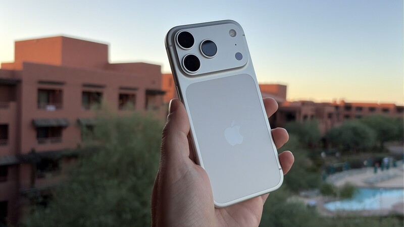 Iphone 17 Pro Arizona Hero No Case