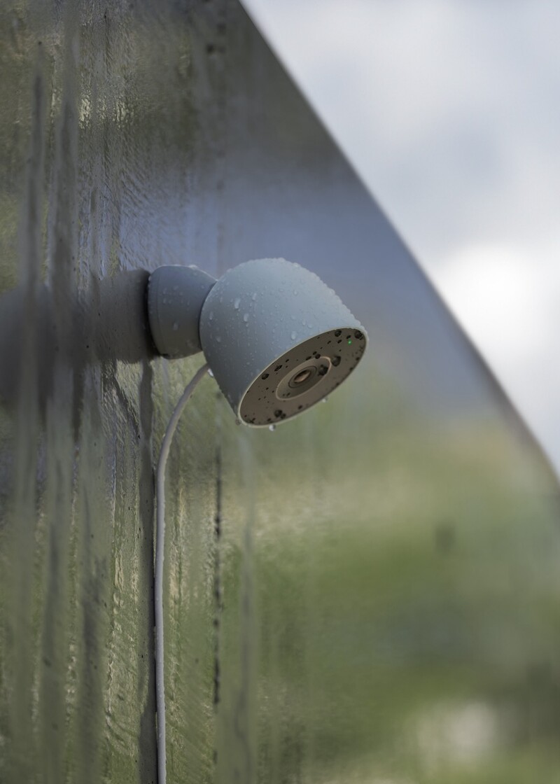 Nest Cam Outdoor Hazel Rain Large