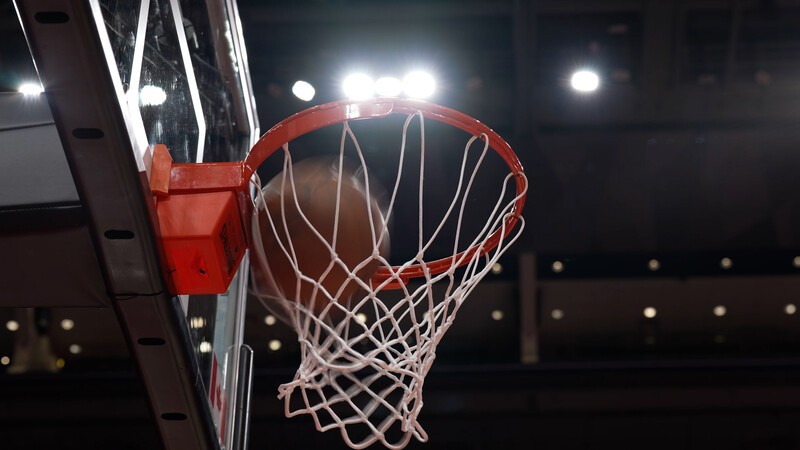 Aws Raptors Seg.00 00 45 17.still