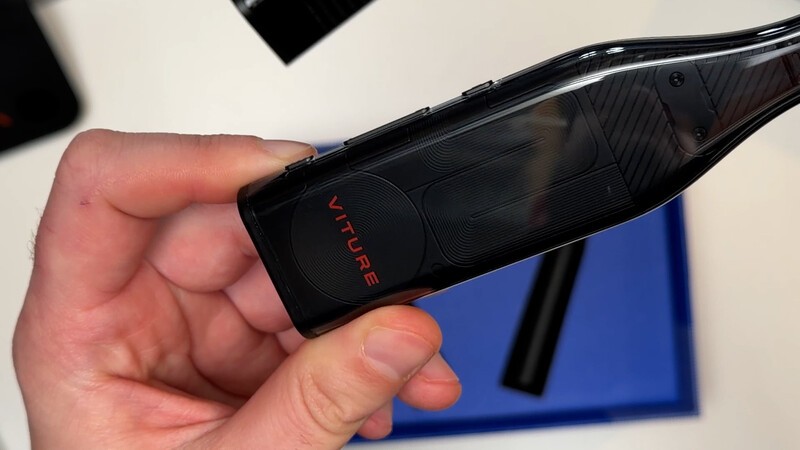 Pro Neckband 细节特写