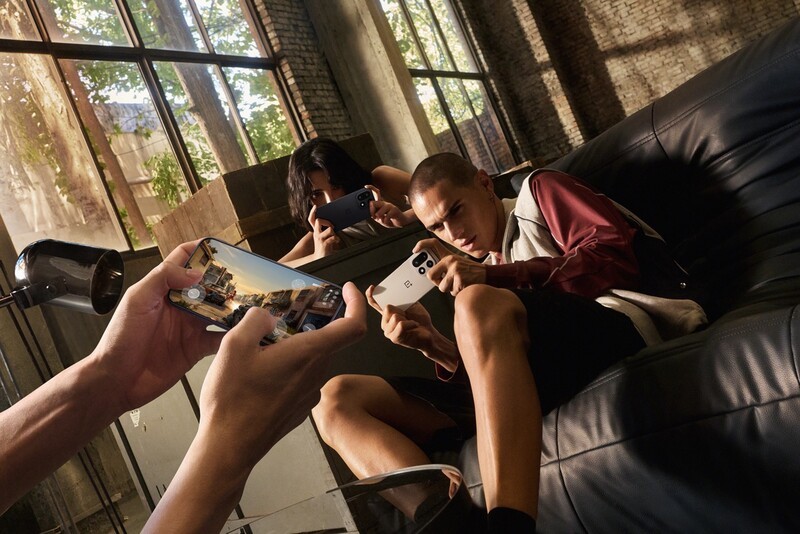 Oneplus 15 Ksp Lifestyle Gaming Large