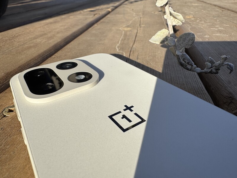 Oneplus Shadow Logo Wood