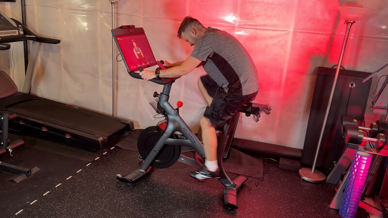 Peloton Crosstraining Bike Dk Ride Tough Resistance