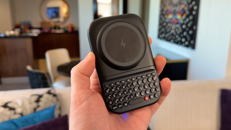 Clicks Power Keyboard