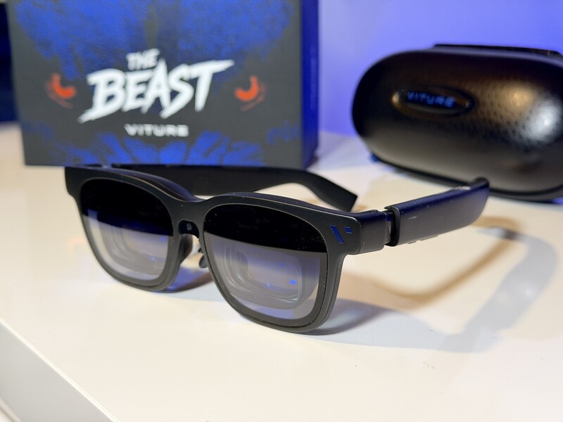 Viture Beast Hero Glasses And Box