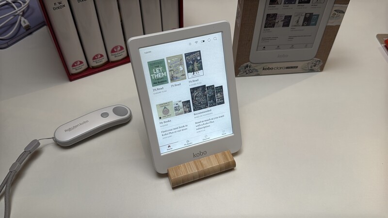 Kobo Clara Generic Hero