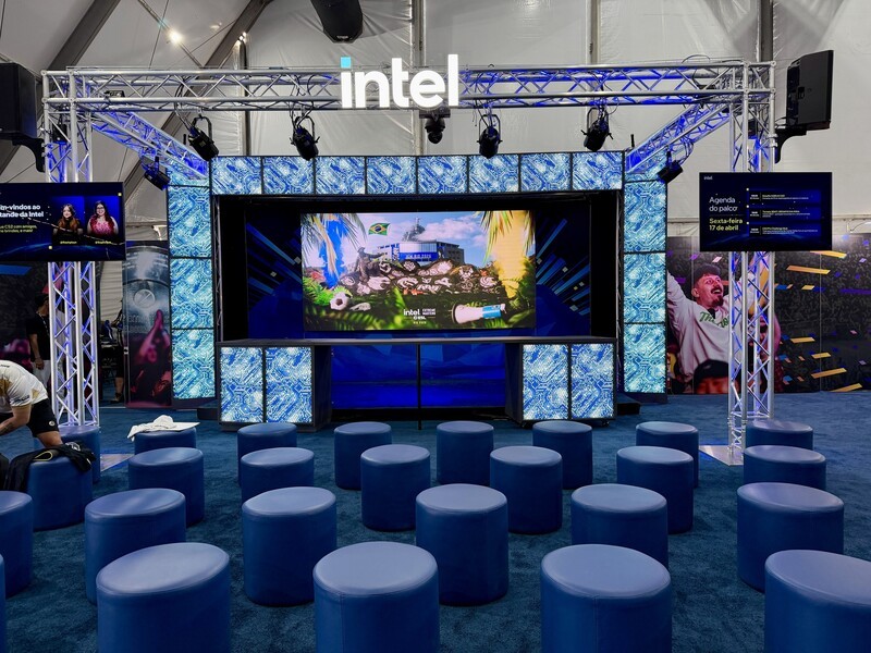 Generic Intel Hero Stage With Signage