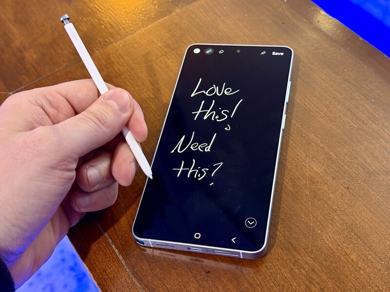 S26 Ultra Note With Hand And Stylus