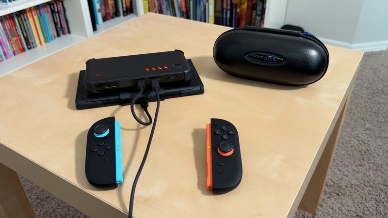 Viture Pro Dock W Switch 2 Controllers