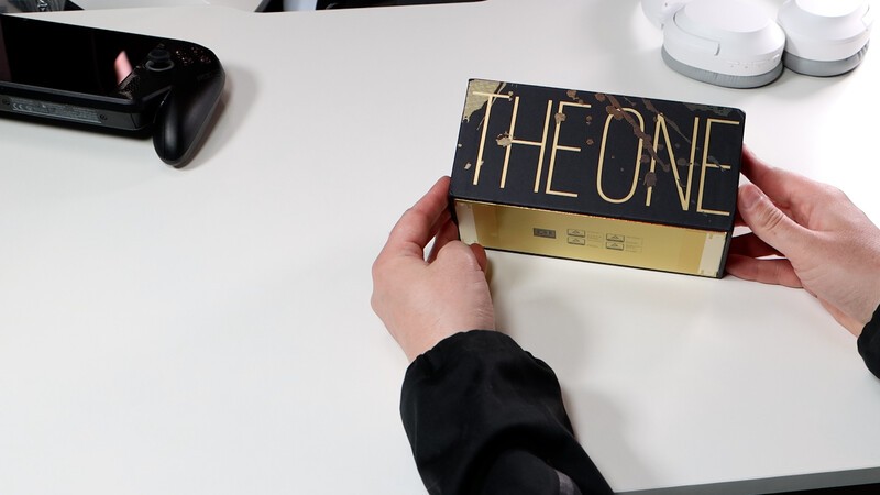 Xreal One Pro Box