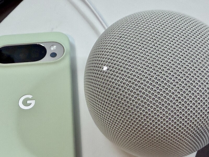 Google Home Speaker Light Up Volume Control