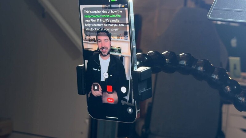 Google Pixel 11 Pro On Screen Teleprompter