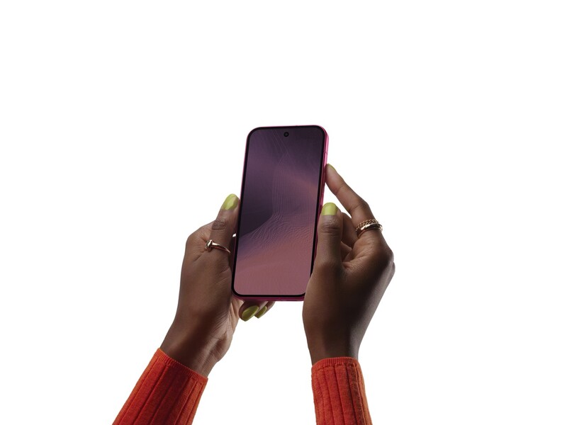Pixel 11 Pro In Hand Large