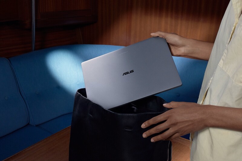 Asus Googlebook Bag Placement Large