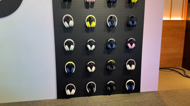 Beats 360 Colour Wall