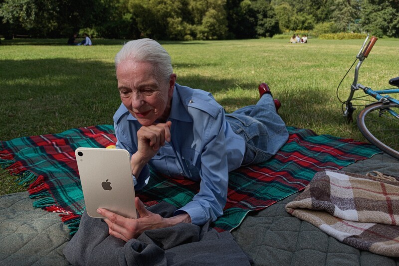 Apple Ipad Mini Lifestyle 02