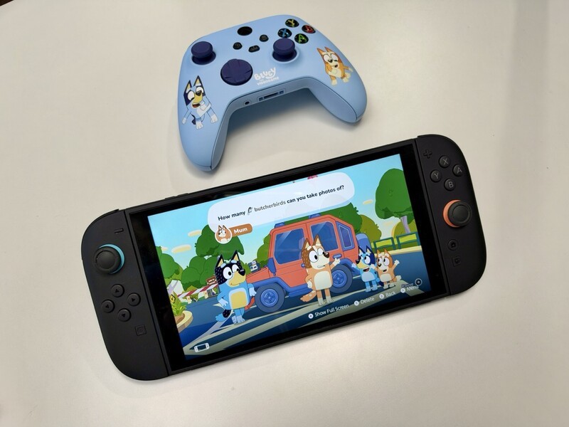 Bluey Switch 2 W Xbox Bluey Controller Hero Large