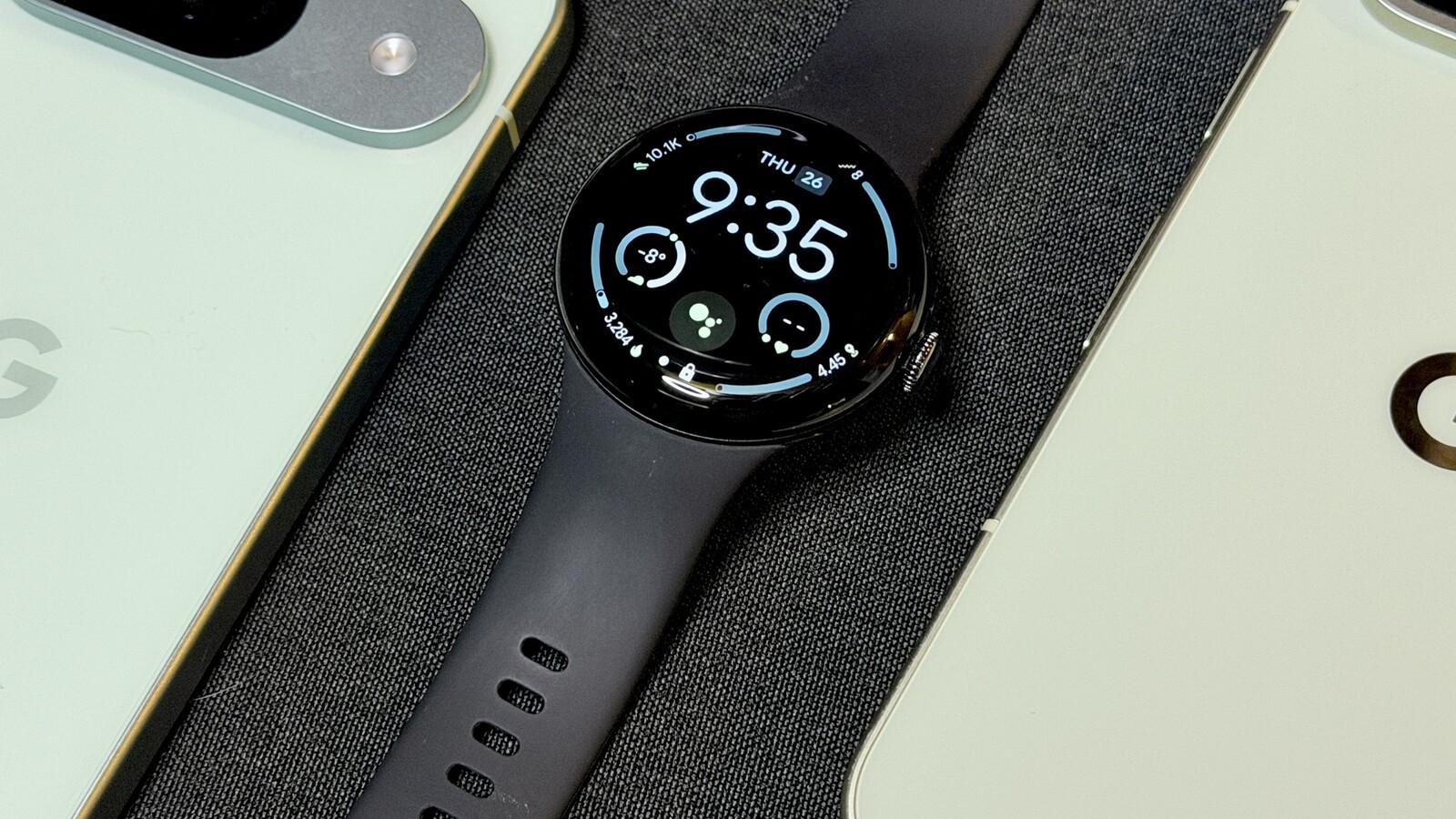 Pixel Watch 4 Hero W 2 Pixel Phones