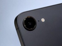 iPhone 16e Review: I might not switch back to Pro!