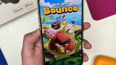 New Angry Birds Game Introduces Angry Canadian Bird