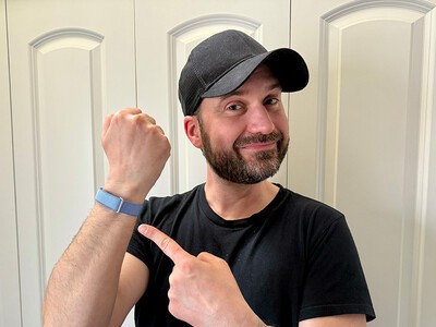 Fitbit Air Review: All the Metrics, None of the Notifications