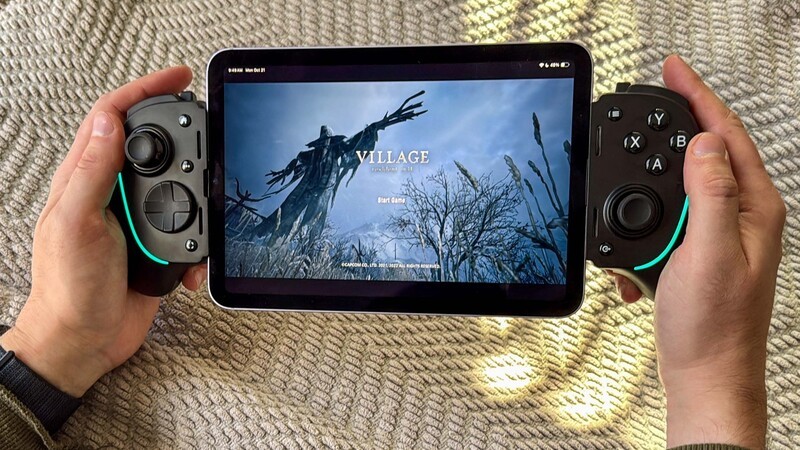 Resident Evil Village Hero Razer Kishi Ultra Ipad Mini