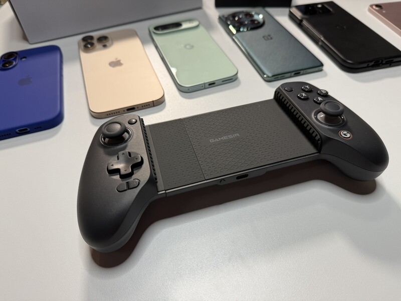 Gamesir G8 Plus W Various Phones