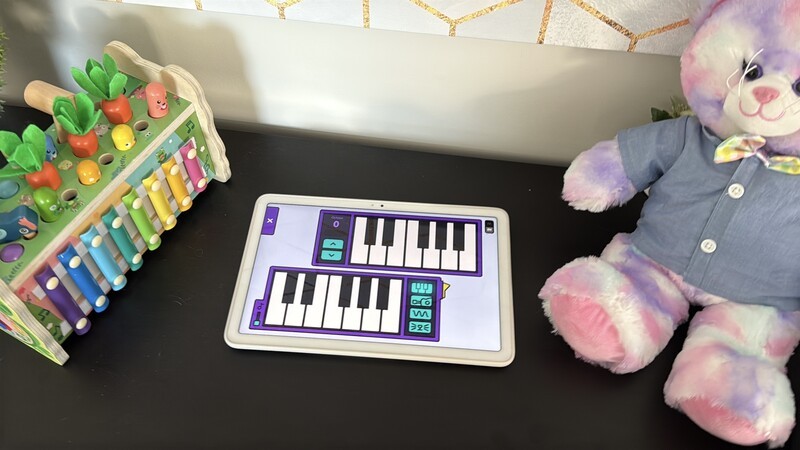 Mini Techno Piano Game