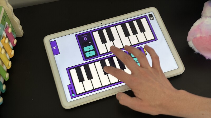 Mini Techno Pinao Game Hands